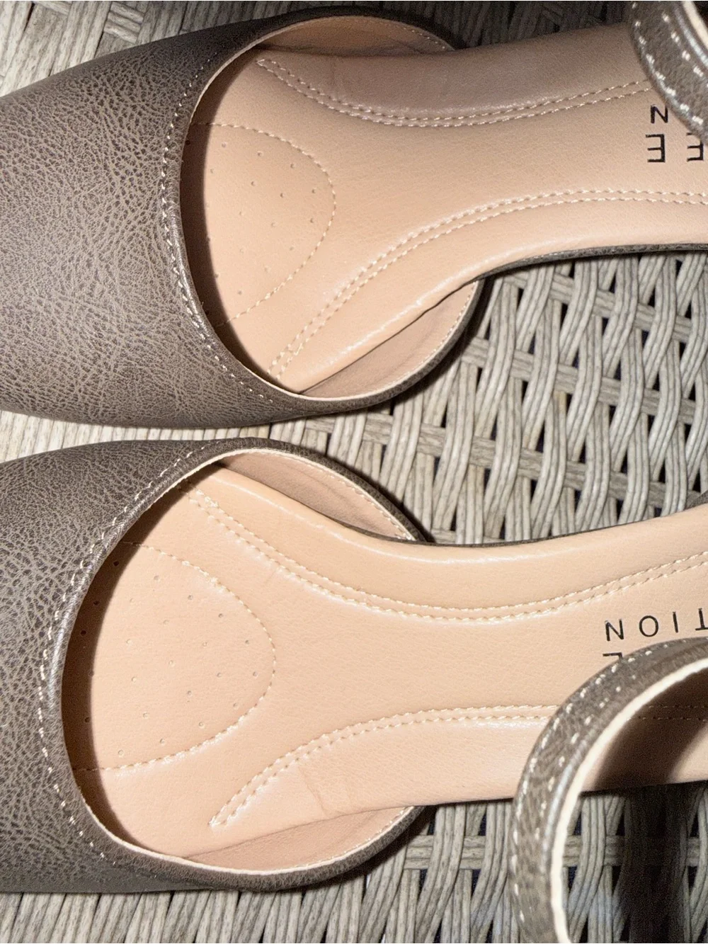 Journee Collection Women's Pointed Ankle-Strap Flats in Taupe